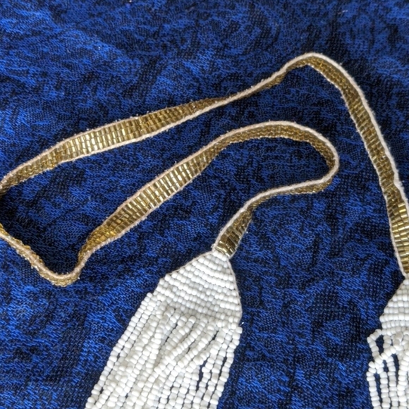 Anthropologie White tiered Necklace - Picture 3 of 4